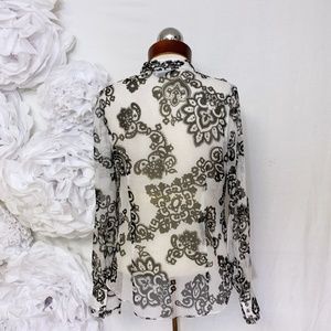 White House Black Market Tops - WHBM sheer ruffle front printed top 6 White House Black Market Tops - WHBM sheer ruffle front printed top 6